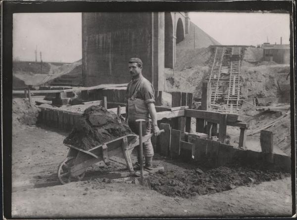 Navvy with barrow