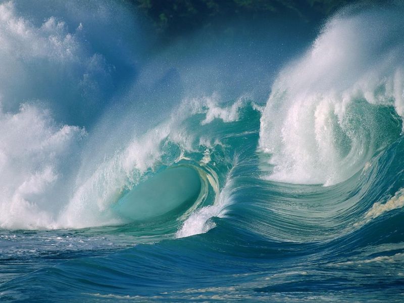 http://1type1.files.wordpress.com/2013/08/ocean-waves.jpg